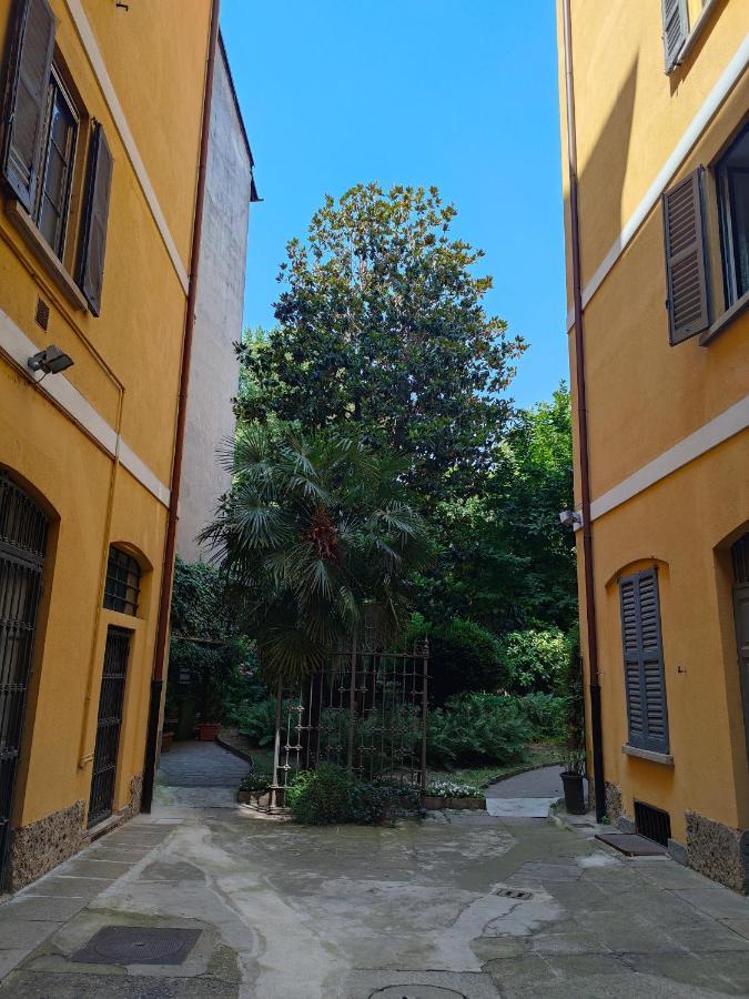 S&M Apartments "Casa Anna" - Crocetta M3 Mediolan Zewnętrze zdjęcie